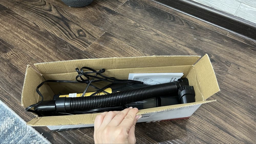 Пылесос для машыны