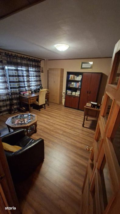 Garsonieră Teilor, Decomandată/ finisaje clasice, Amplasament DEOSEBIT
