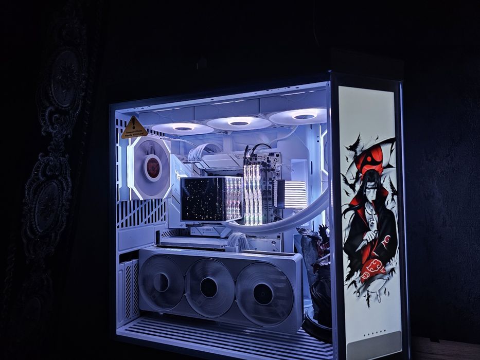 Case Hype 70 touch 2k monitor
Asus Rog B850 
Protsesor ryzen 9 9950 X