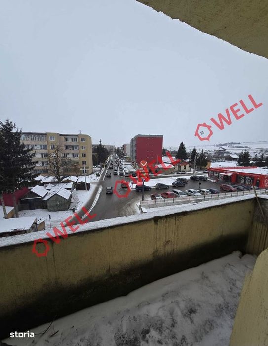 De vânzare apartament cu 3 camere în loc. Baraolt, Cal. Trandafirilor