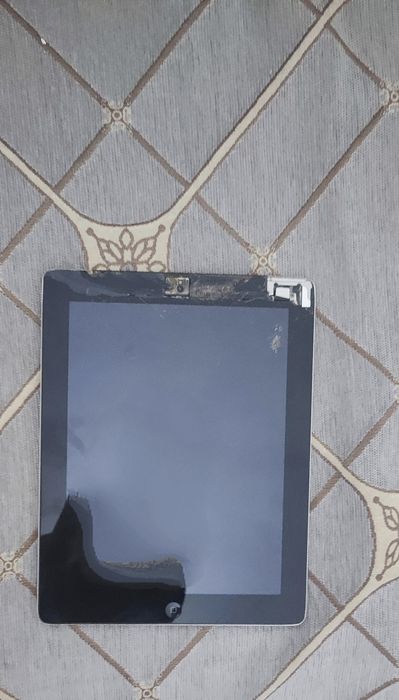 Ipad 3 WiFi 3g продаю