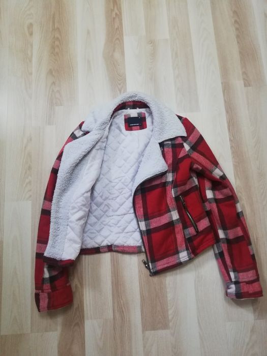 Б.У. Курточка в клетку, короткая (Болгария)
