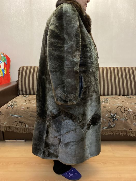 Шуба мутон воротник норка