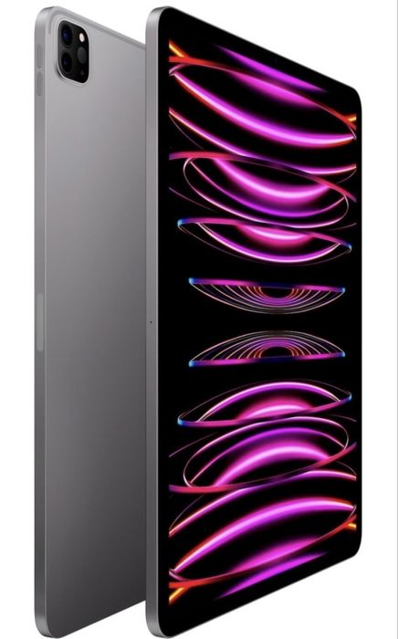 iPad Pro 12.9-inch (6th generation) вместе со стилусом Apple Pencil 2