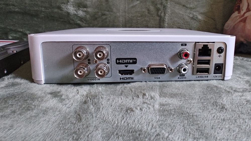 Kit supraveghiere/DVR/HDD/Camera Dom