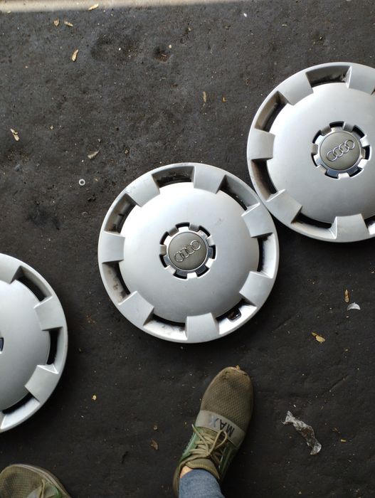 Оригинални тасове за джанти на Ауди 16цола