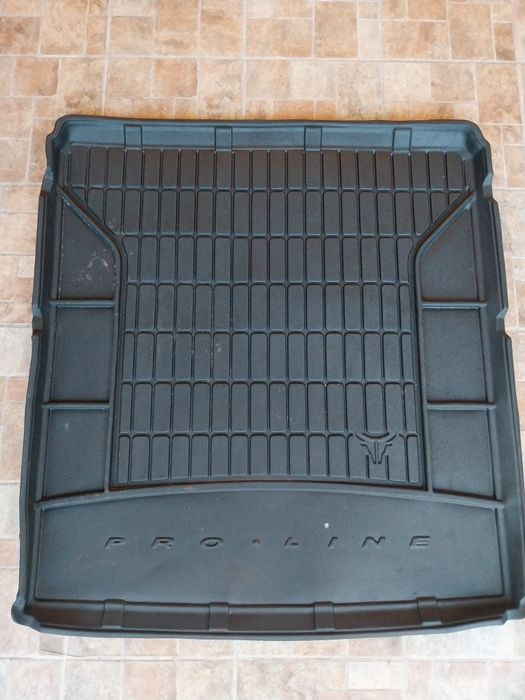 Гумена стелка за багажник pro line
