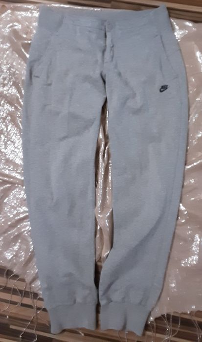 (М) NIKE оригинален дамски панталон