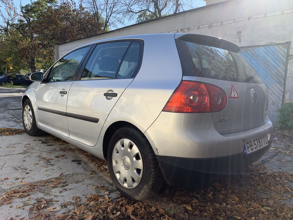 Volkswagen Golf 2004 г., 1.6 FSI, автоматик