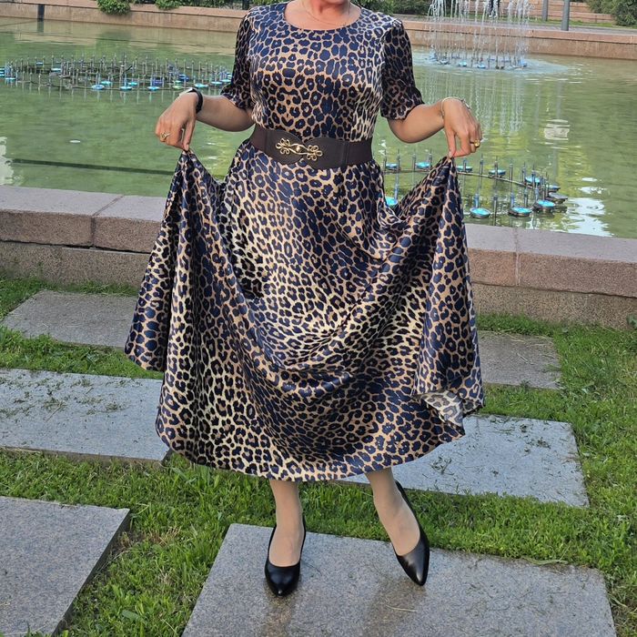 Платья вечерние 48-50рр