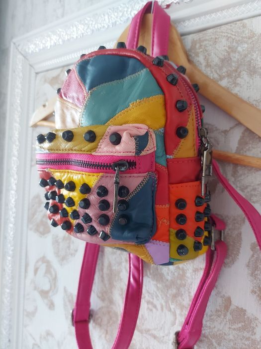 Дамска раница от естествена кожа