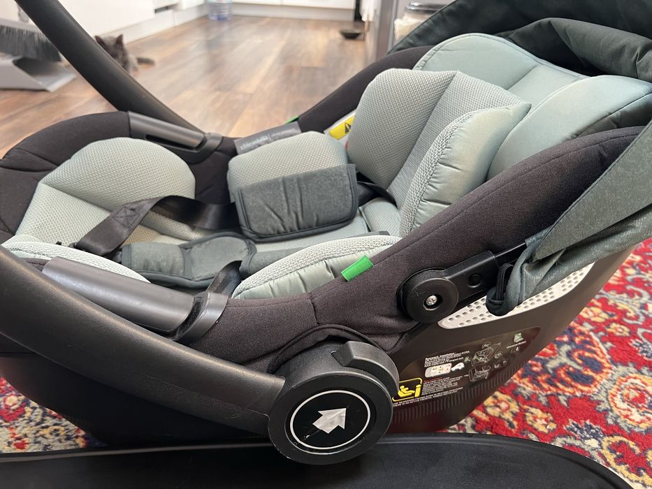 Бебешко столче  Chipolino Duo Smart за кола с isofix основа