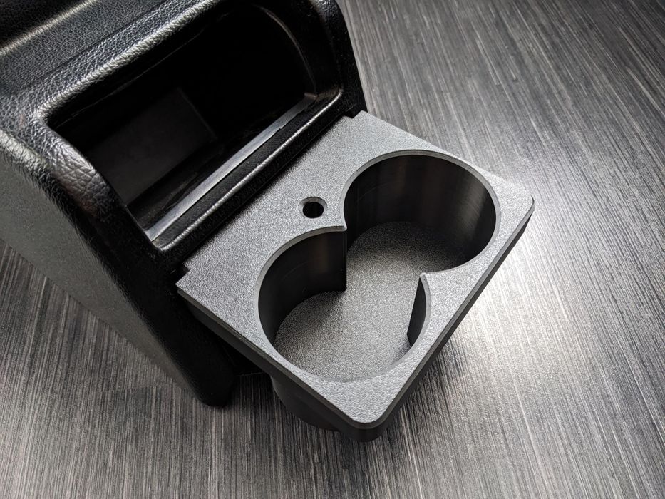 BMW E34 - аксесоари, поставки за чаши, къпхолдъри и др.