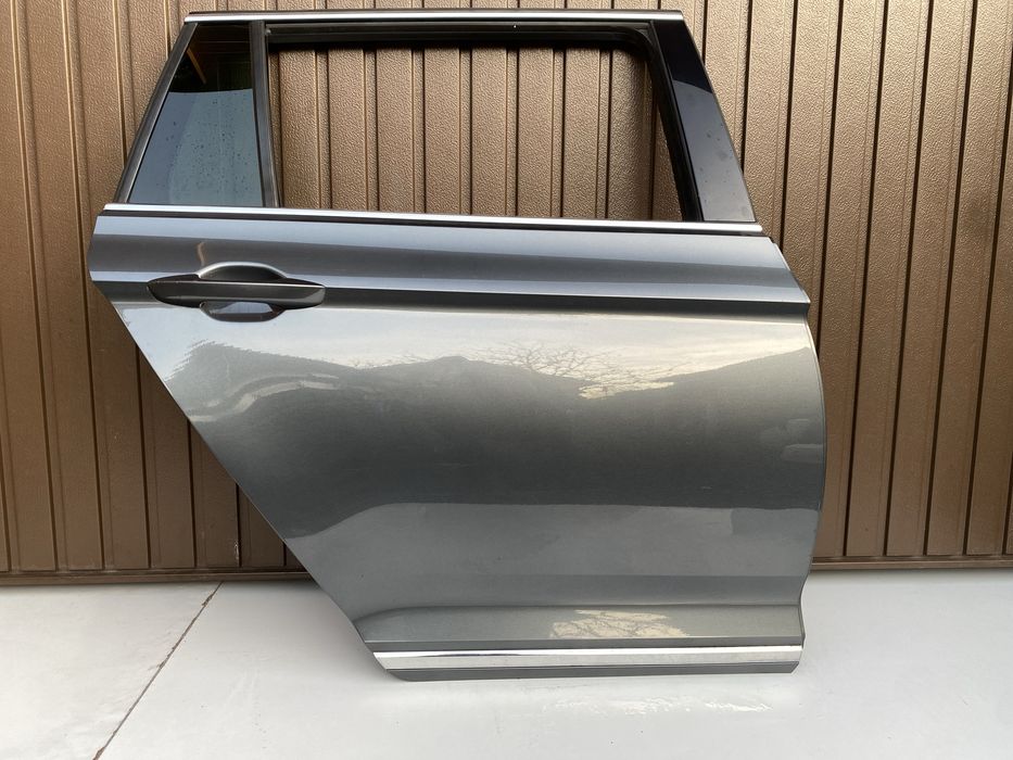 Usa dr spate vw Passat B8 combi/breack 2015-2022 cod culoare LR7H