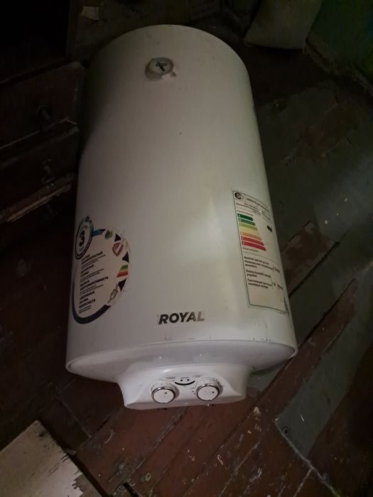 Продаётся водоногриватель б/у  рояль