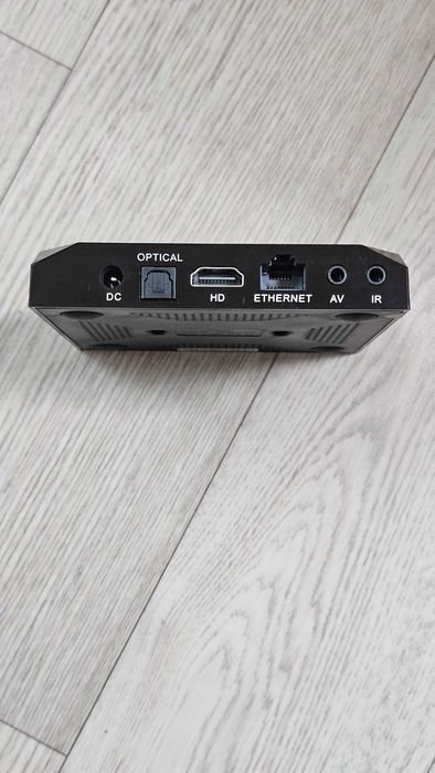 Smart tv boks X96 maks plus