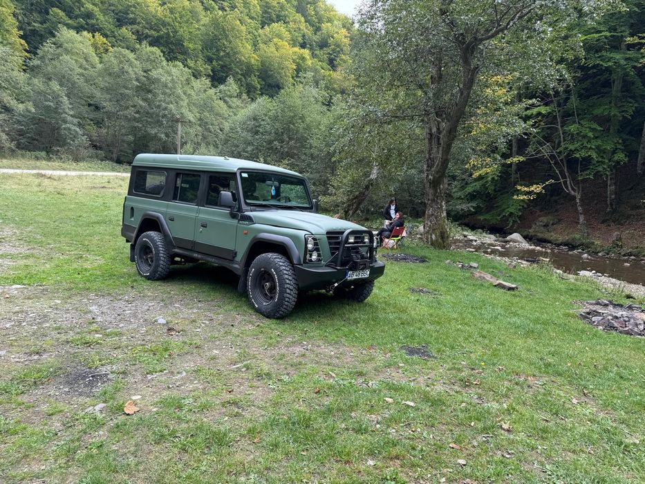 Vând /schimb iveco massif autoutilitara 5 locuri