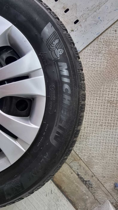 # 4 Зимни ГУМИ #