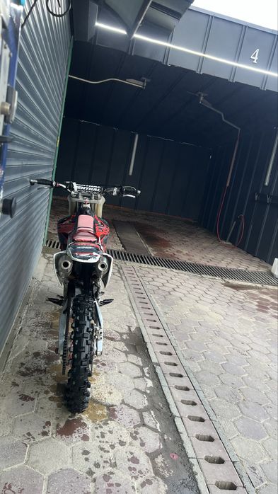 Urgent Vând Honda CRF250 R