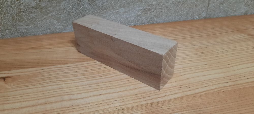 брусок для рукоятки ножа