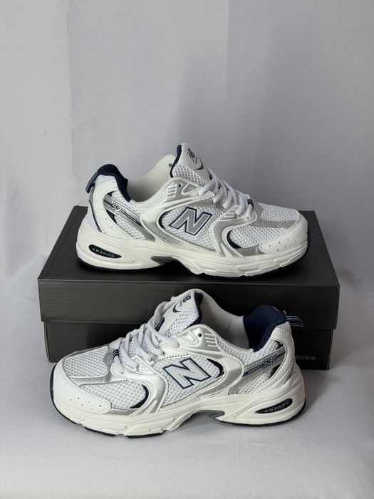 New Balance 530