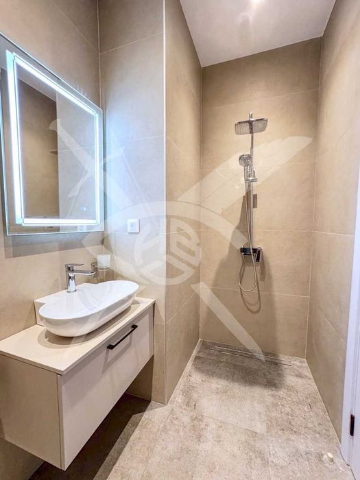 Продава се Тристаен апартамент в София, Център - 90 кв.м за 2805 €/кв.м - Снимка #14