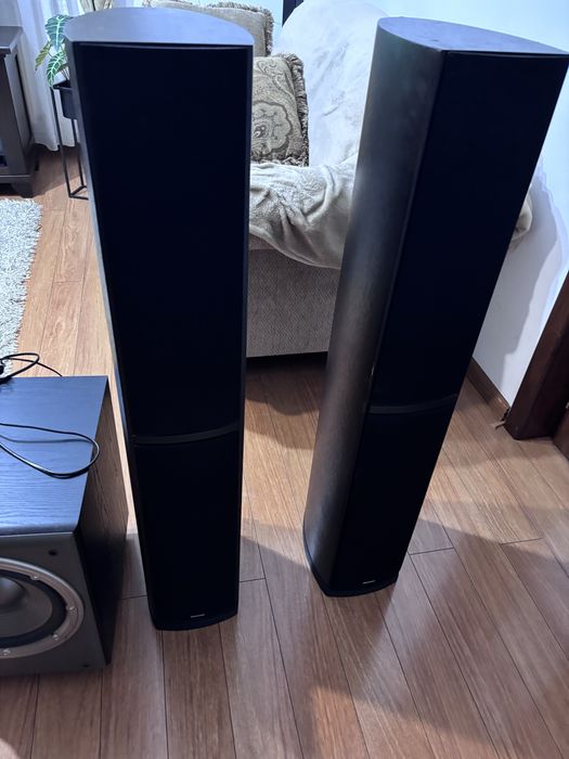 Vand exhipamente audio de calitate