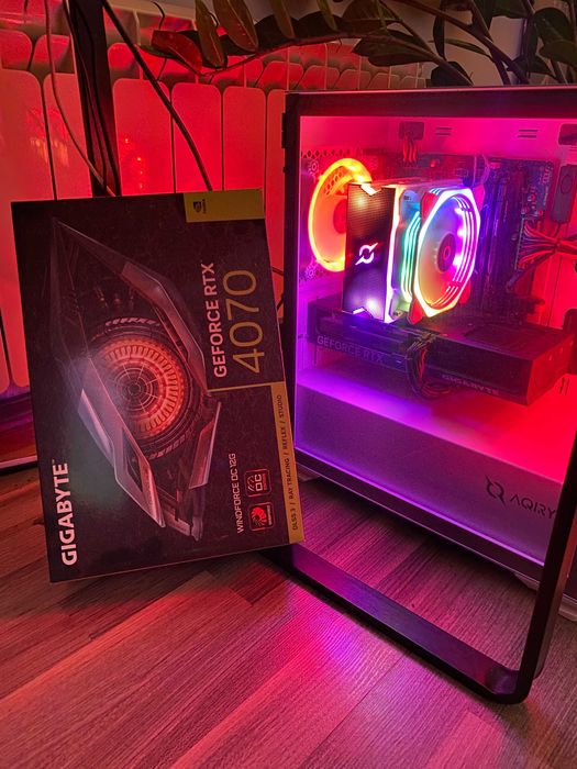 Placa video GIGABYTE GeForce RTX™ 4070 WINDFORCE OC 12GB