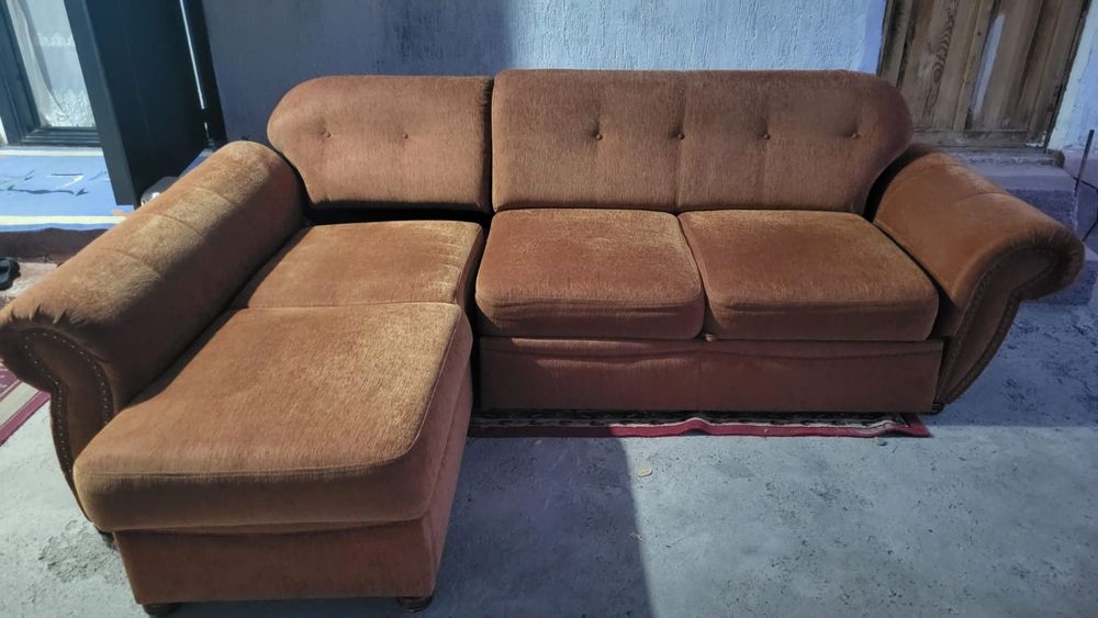 Продам диван хорошее состояние