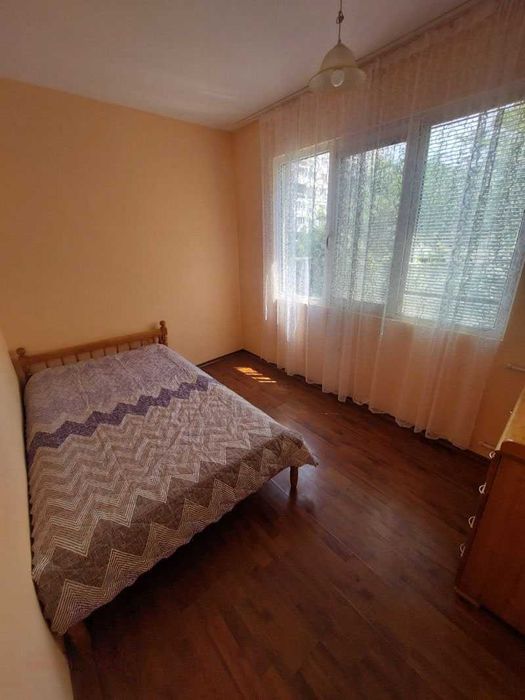 Двустаен ап. под наем в кв. Обеля