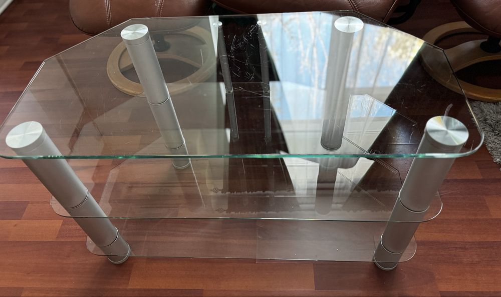 Masa din sticla groasa