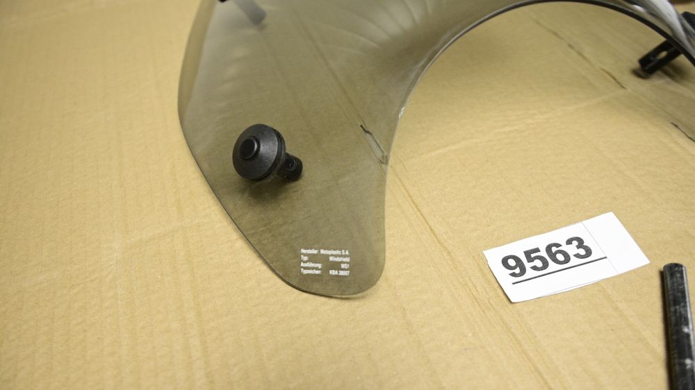 Parbriz Naked Puig 0840 Custom Universal Touring Prindere Ghidon