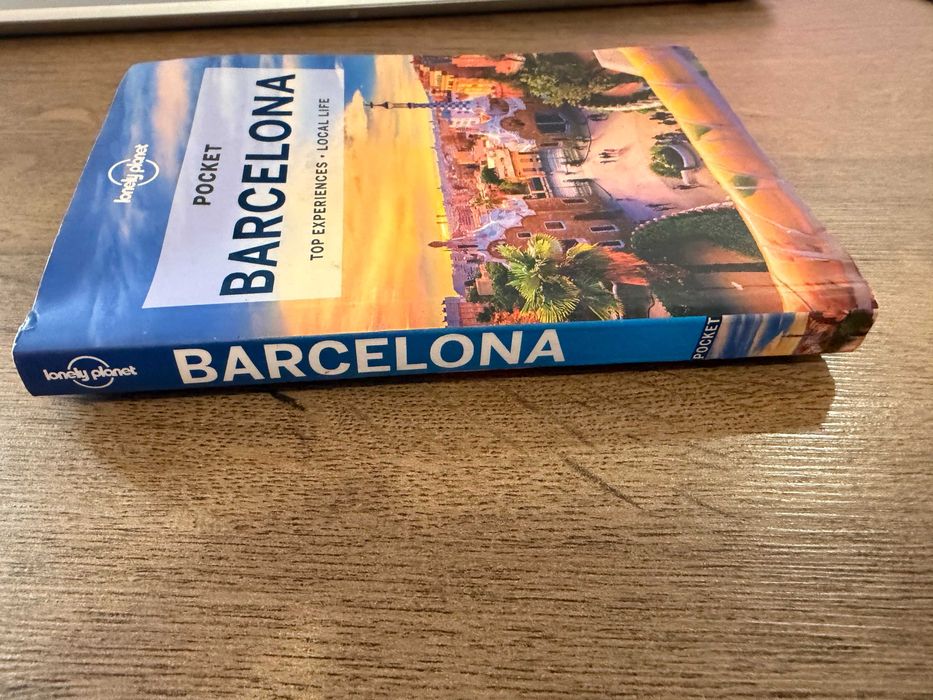 Barcelona Travel Guide and Map ||| Барселона Пътеводител и Карта