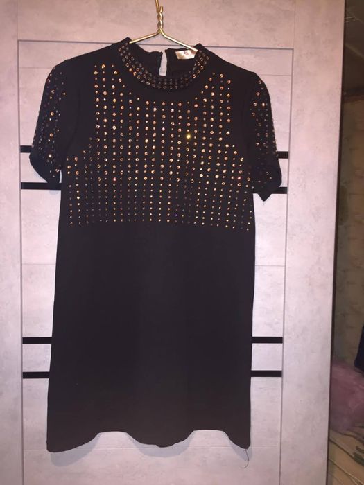 Срочно продам вечерние платья