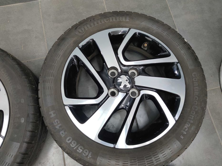 Джанти с Гуми - Peugeot 108, Citroen C1, Toyota Aygo