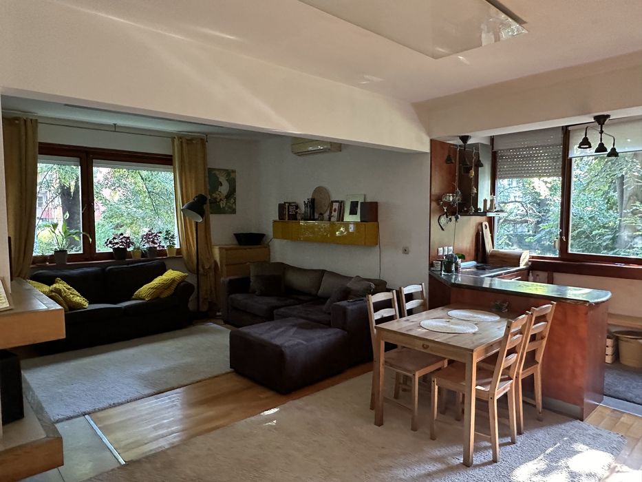 Продава се Тристаен апартамент в с. Градсковски колиби, Област Видин - 99 кв.м за 4041 €/кв.м - Снимка #3