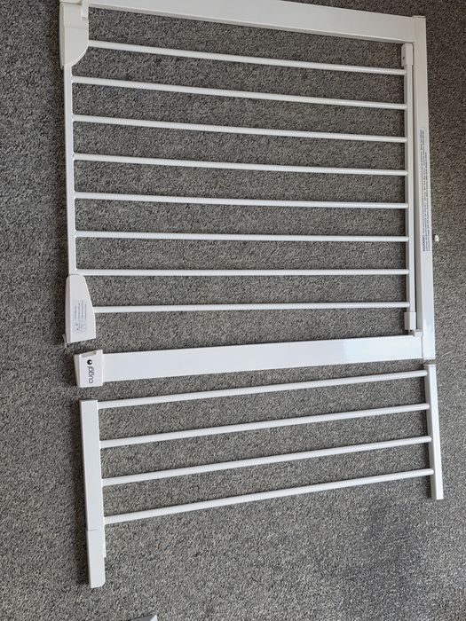 Poartă siguranță copil Cuggl