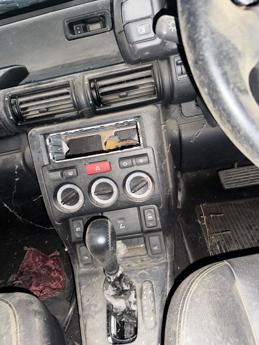 Ландровер Фриландер 2.5 безин 177 кс 2003г на части