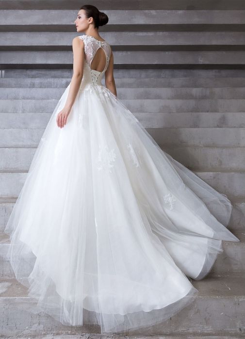 Продам свадебное платье