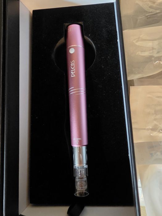 Aparat Microneedle +10 set ace rezerva