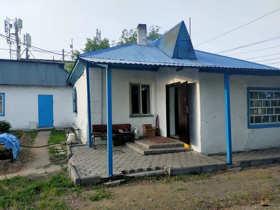 Продам дом Ком.Поселок   .