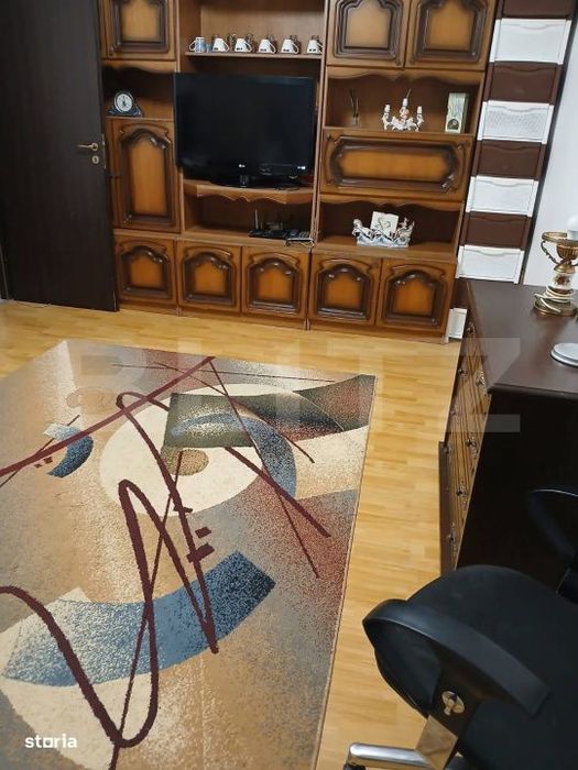 Apartament de vanzare, 2 camere, 53 mp, zona Subcetate