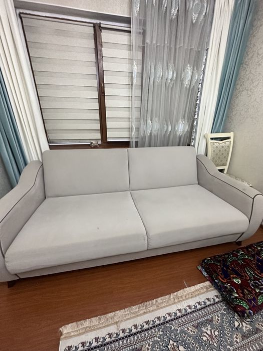 Продам диван в хорошем состоянии