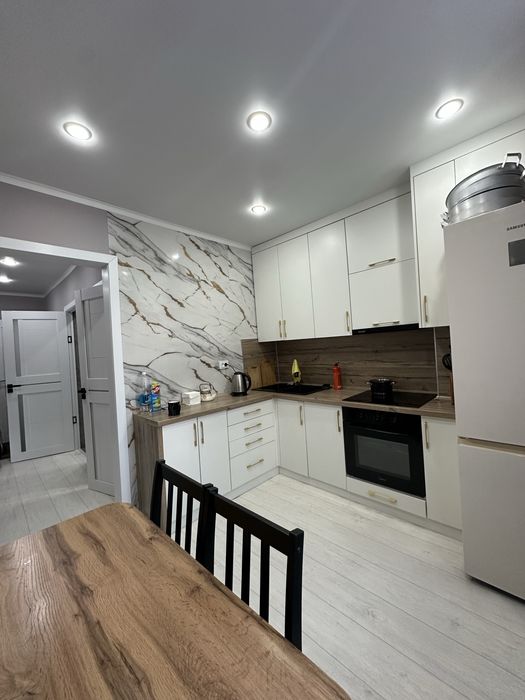 Продаётся 2-комнатная квартира