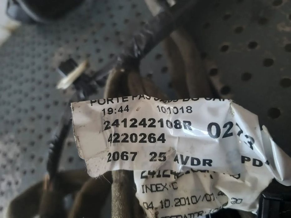 Cablaj instalatie electrica usa dreapta fata renault scenic 3 241242108r