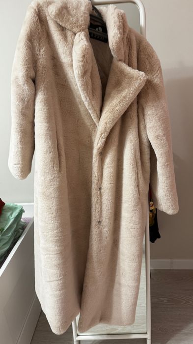 Шуба бежевая новая
