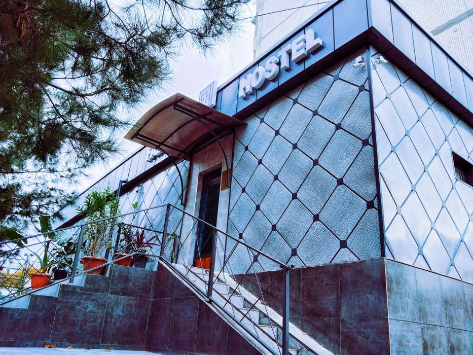 Кунлик Family Hostel сампида