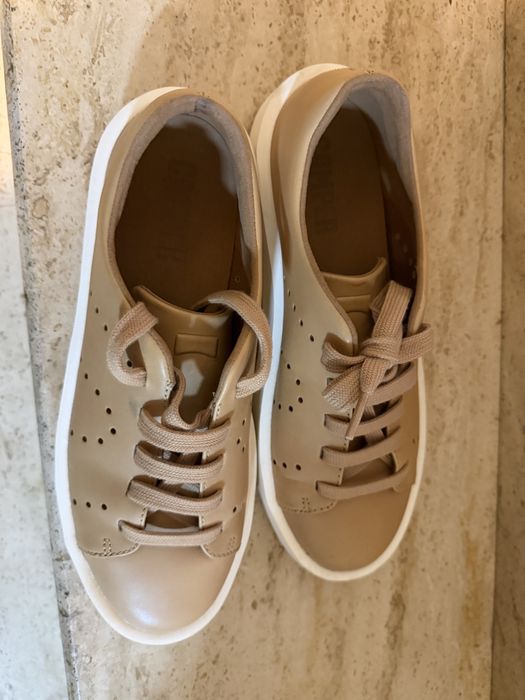 Нови сникърси Calvin Klein - 41 номер, Camper & Replay -40