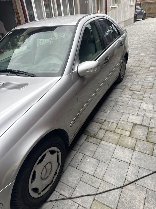 Mercedes e class 200