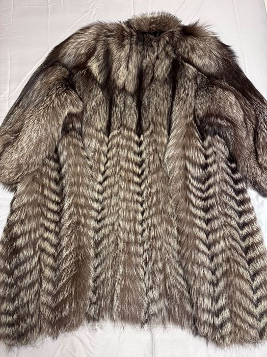 Кожено палто от естествена кожа - сребърна лисица